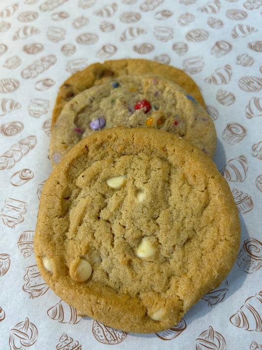 A selection of 3 Freshly Baked Cookies